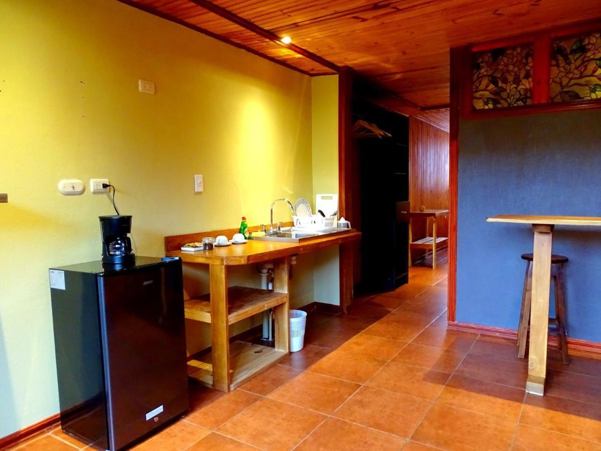 Miztli Lodge & Adventure Monteverde Bagian luar foto